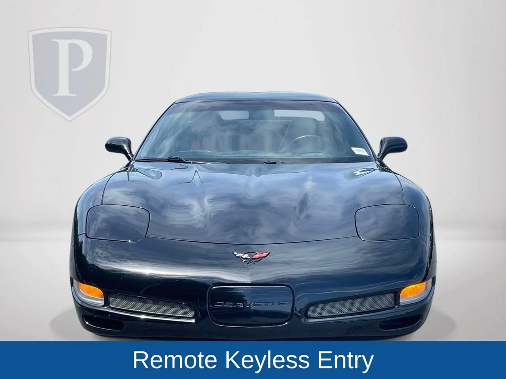 Used 2004 Black Chevrolet Z06 image 3