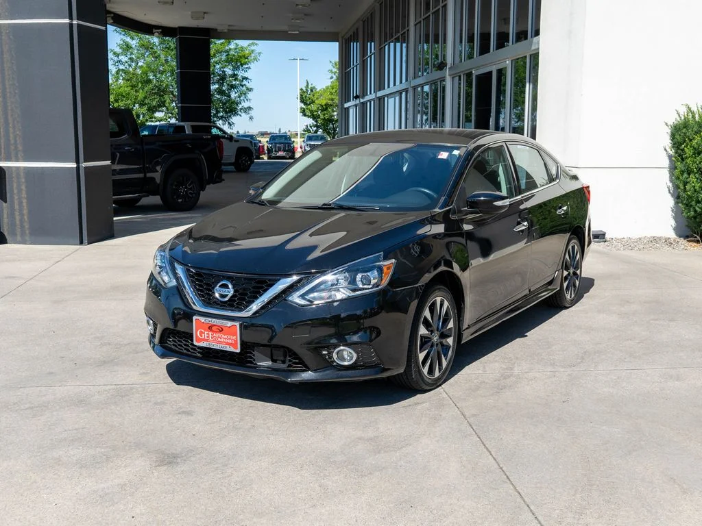 Used 2019 Black Nissan SR image 3