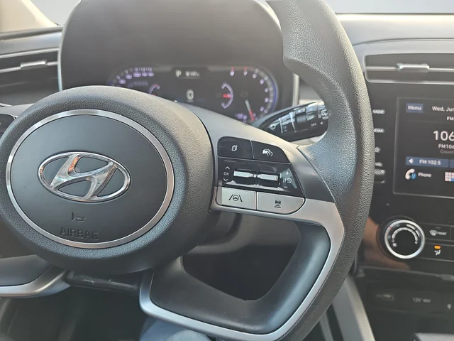 Used 2023 Gray Hyundai SEL image 16