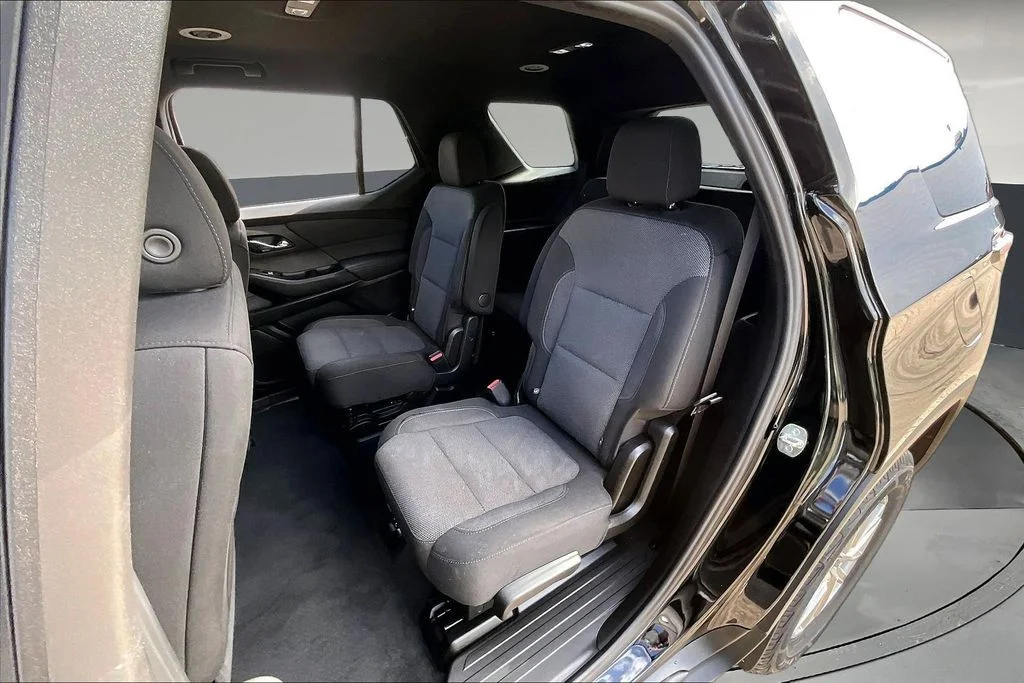 Used 2023 Black Chevrolet LT image 25