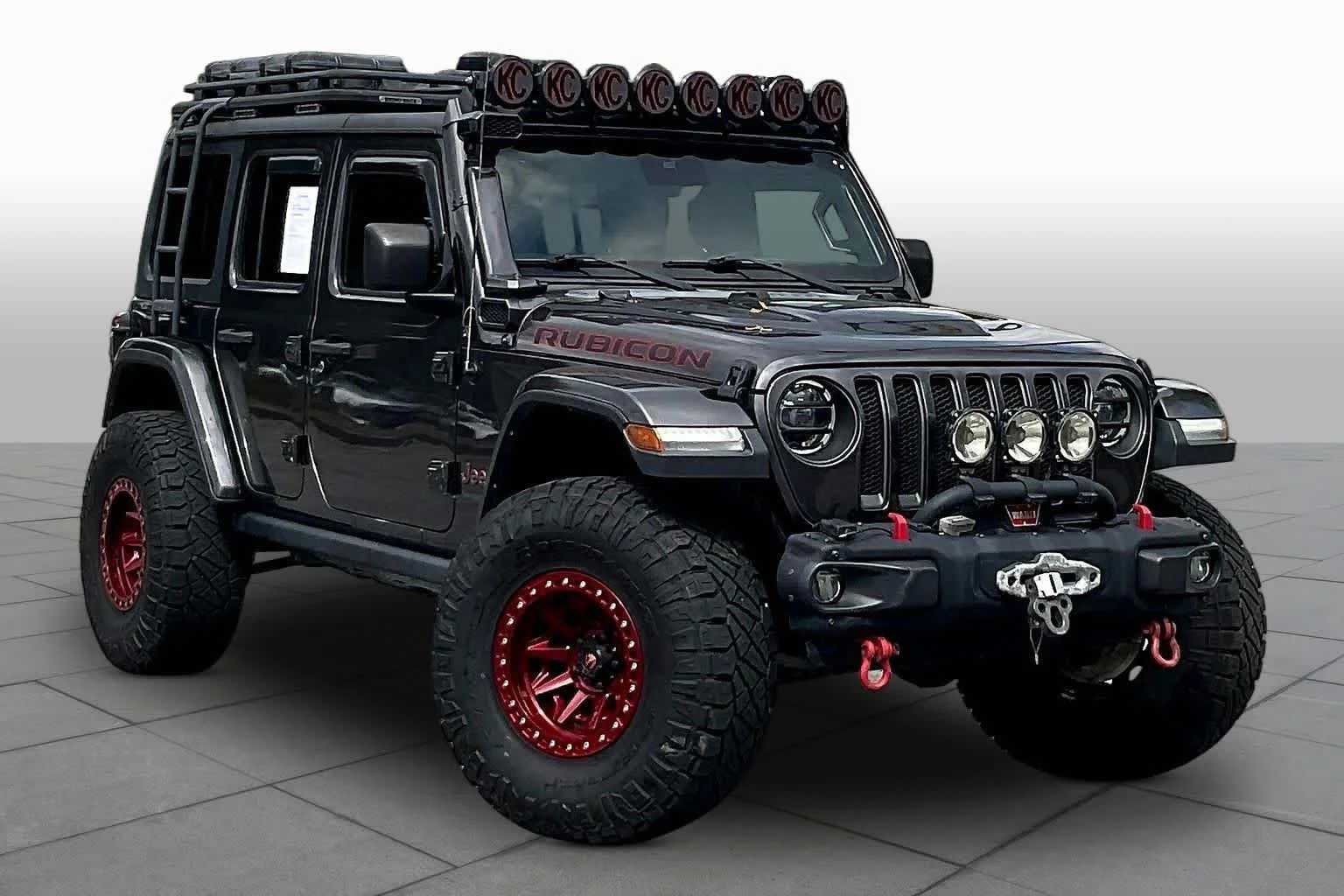 Used 2020 Granite Crystal Metallic Clearcoat Jeep Rubicon image 3