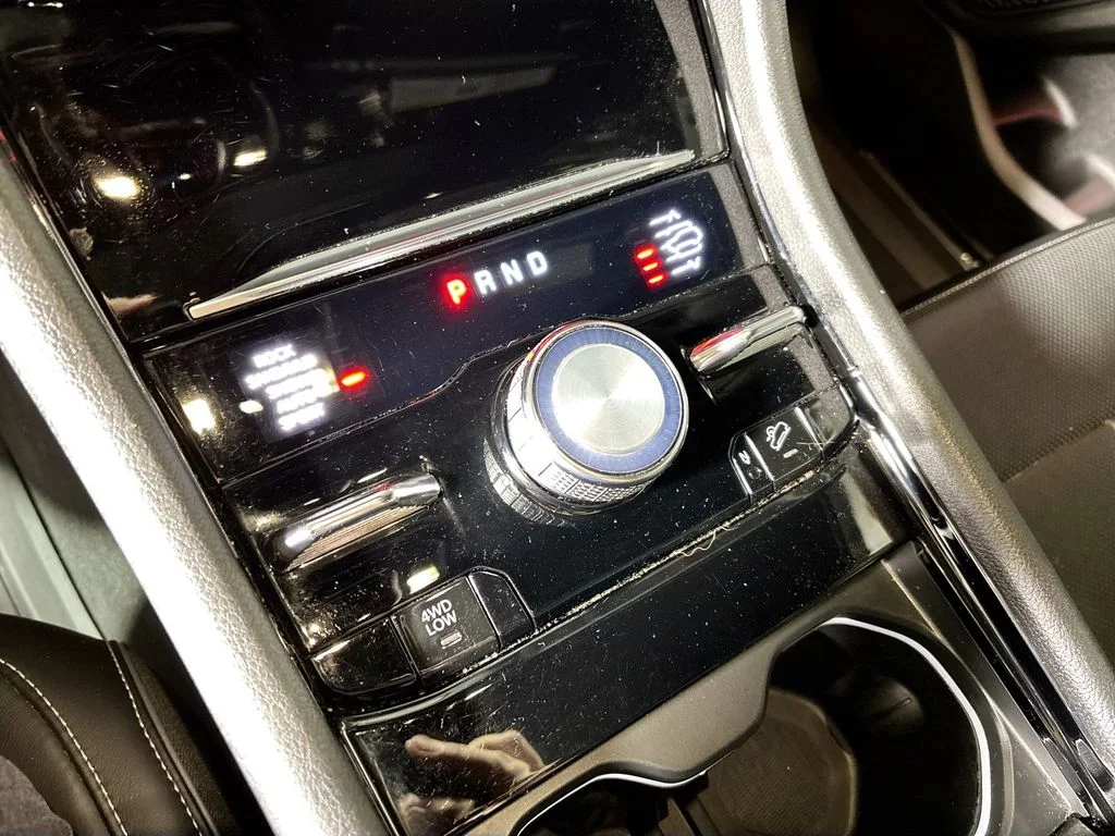 Used 2023 Orange Jeep Overland image 18