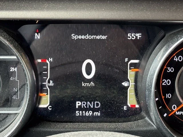 Certified Used 2020 Hydro Blue Pearlcoat Jeep Sport S image 16