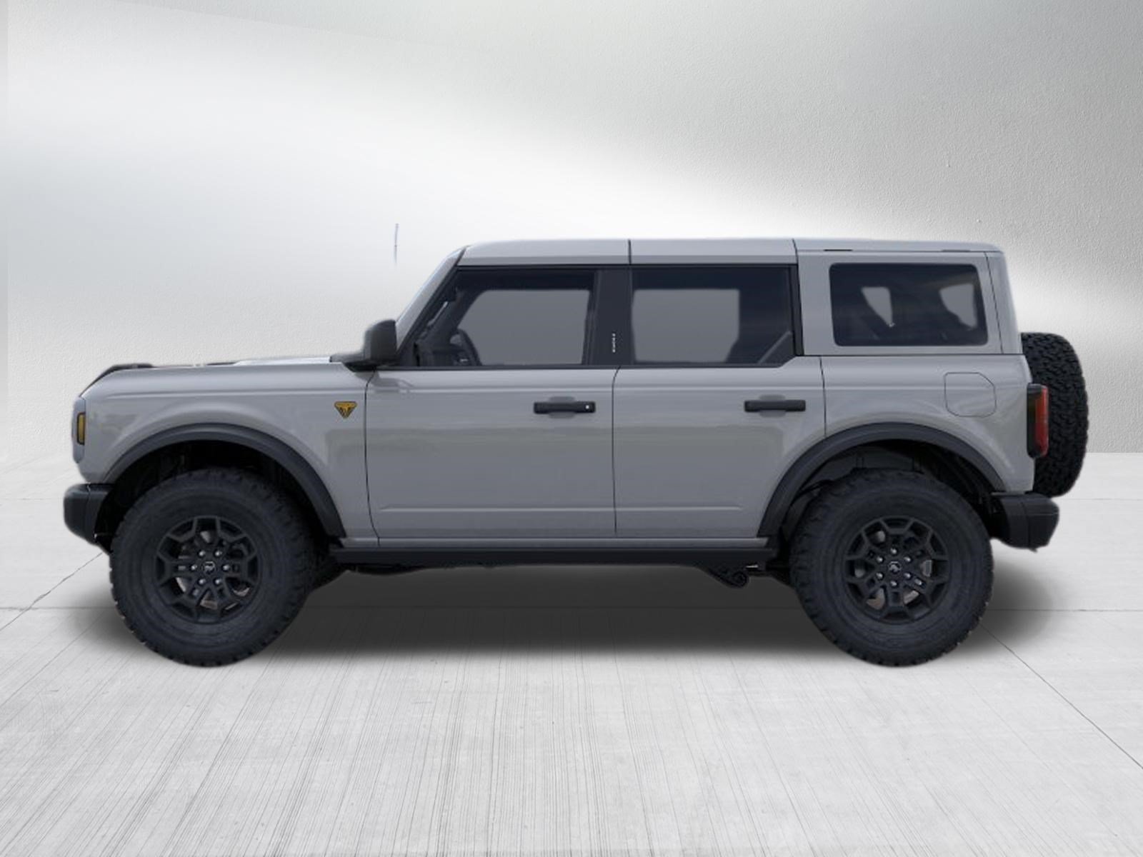 New 2026 Avalanche Gray Ford Badlands image 15