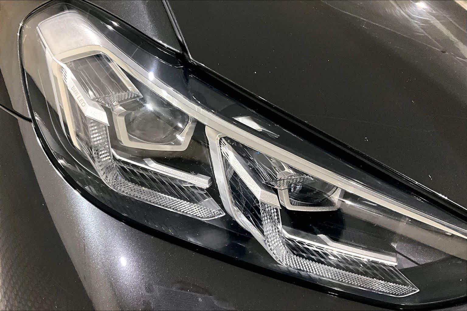 Used 2022 Dark Graphite Metallic BMW xDrive30i image 26