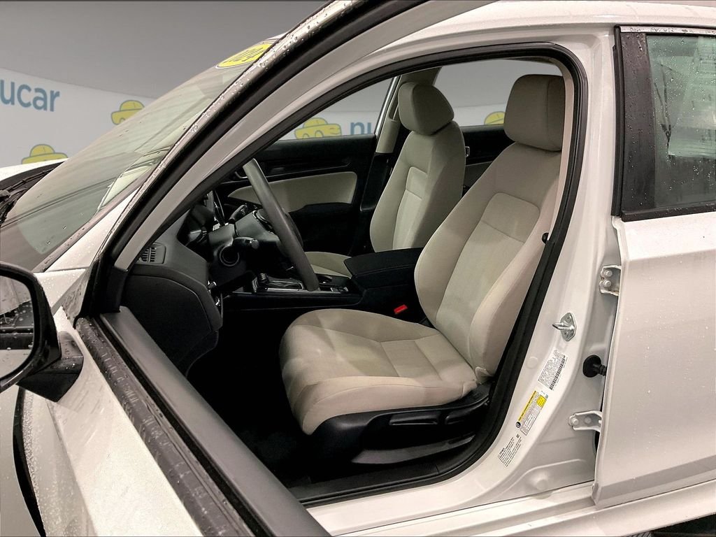 Used 2024 White Honda LX image 10