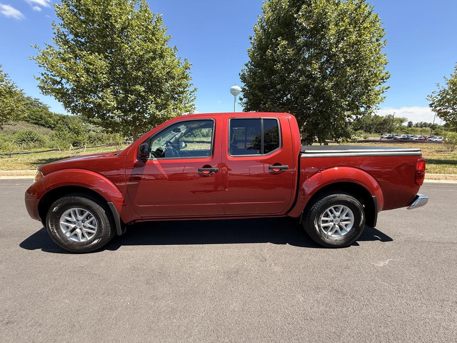 Used 2021 Cayenne Red Metallic Nissan SV image 8
