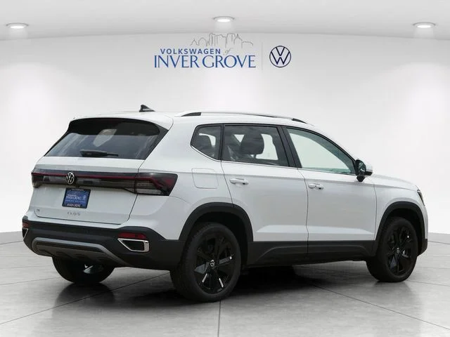 New 2026 White Volkswagen 1.5T SE image 2