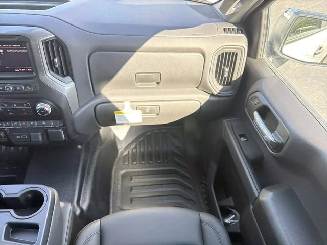New 2026 Summit White GMC Pro image 15