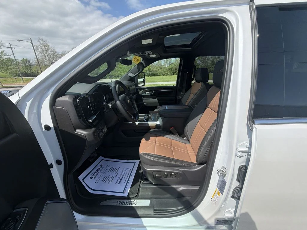 Used 2024 Beige Chevrolet High Country image 11