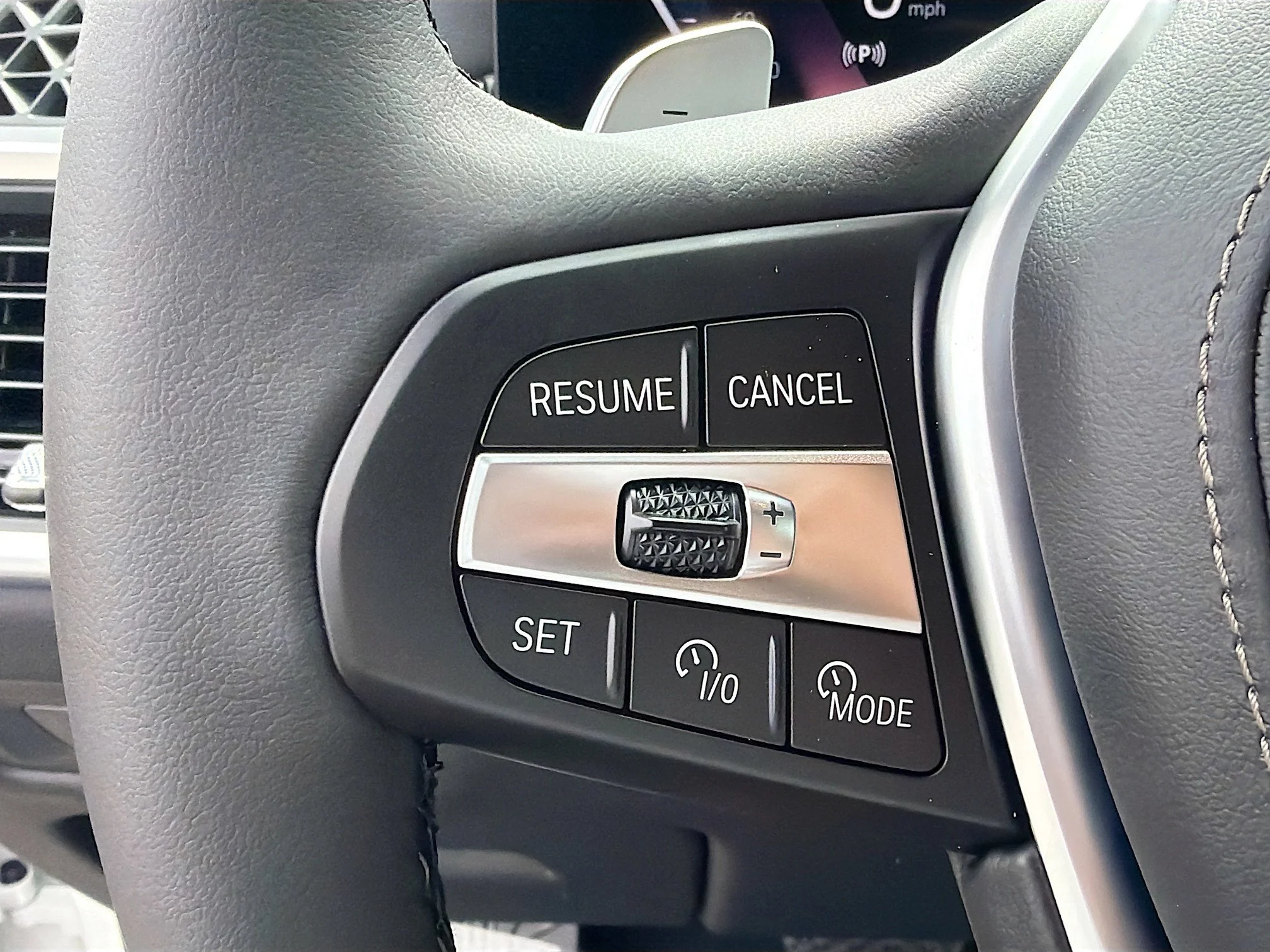 New 2026 Alpine White BMW xDrive40i image 38
