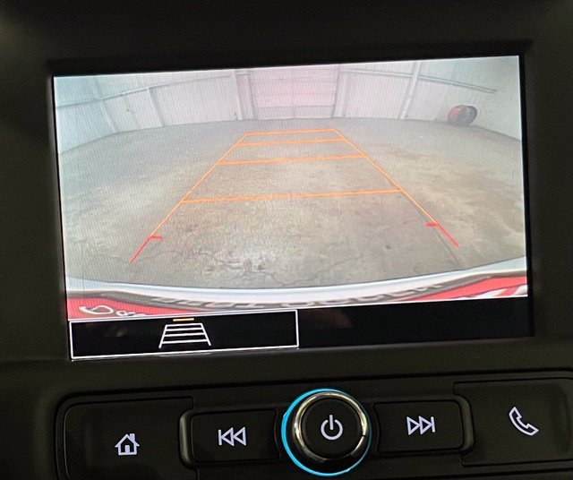Used 2023 White GMC SLE image 15