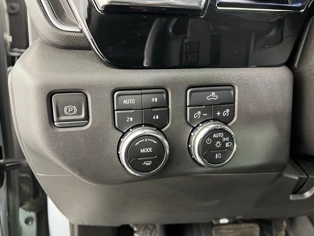 Used 2023 Silver GMC Elevation image 16