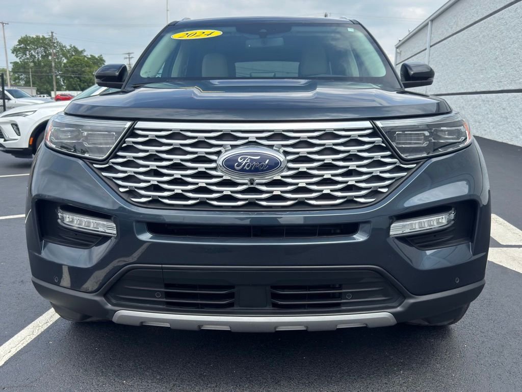 Used 2024 Blue Metallic Ford Platinum image 16