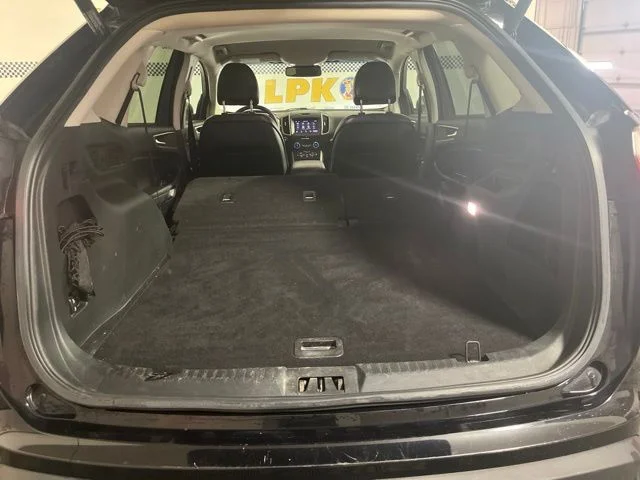 Used 2019 Black Metallic Ford SEL image 37