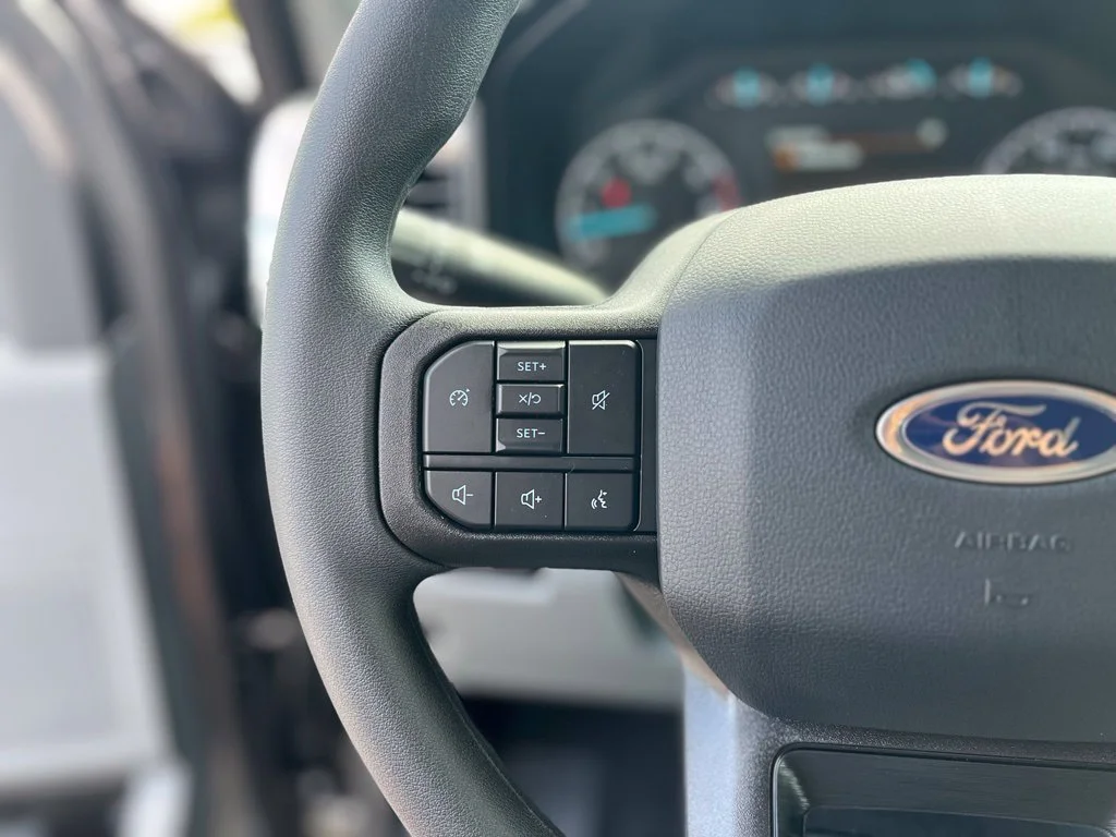 New 2026 Gray Ford XLT image 25
