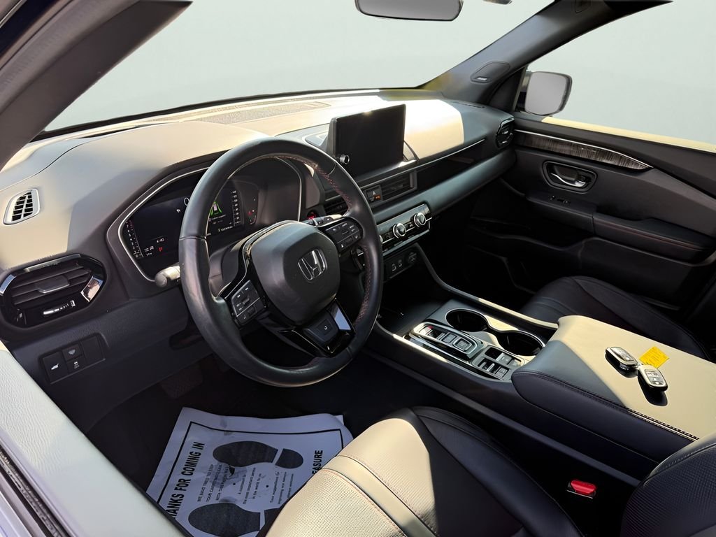 Used 2025 Black Honda Black Edition image 20