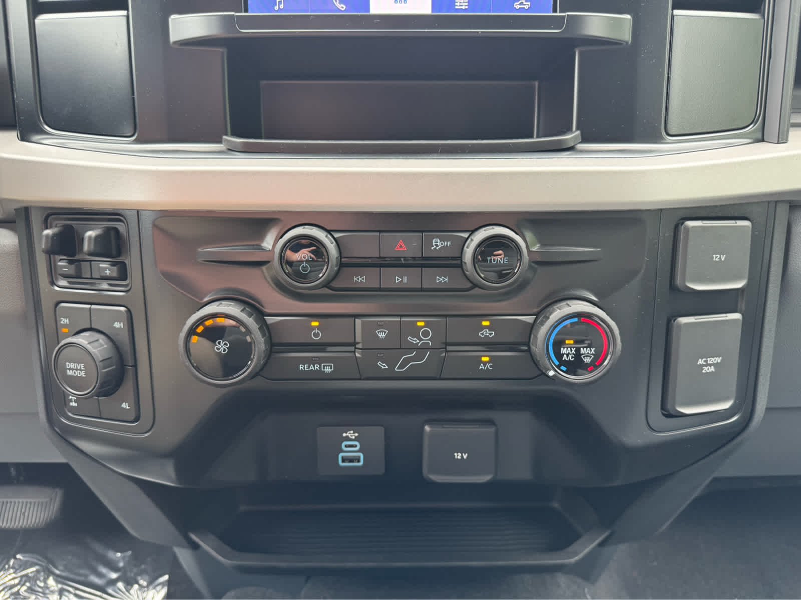 New 2026 Avalanche Ford XL image 19