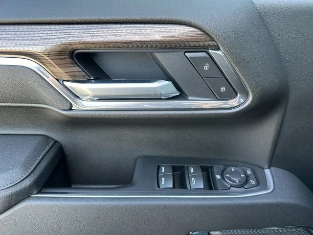 2026 Chevrolet Silverado 1500 LT Trail Boss - Photo 11