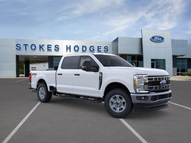 2026 Ford Super Duty F-350® XLT