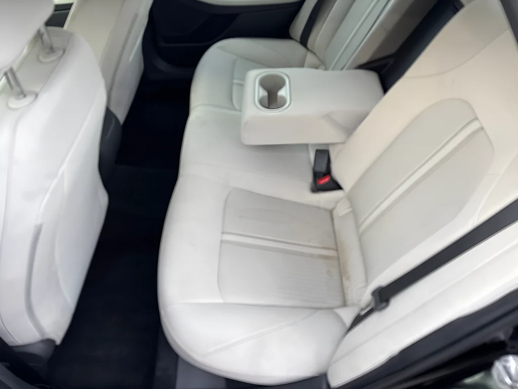 Used 2025 Abyss Black Hyundai SEL image 34