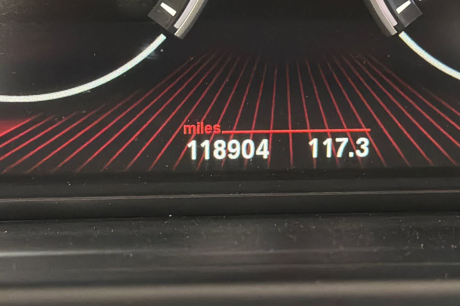 Used 2012 Black BMW 650i image 27