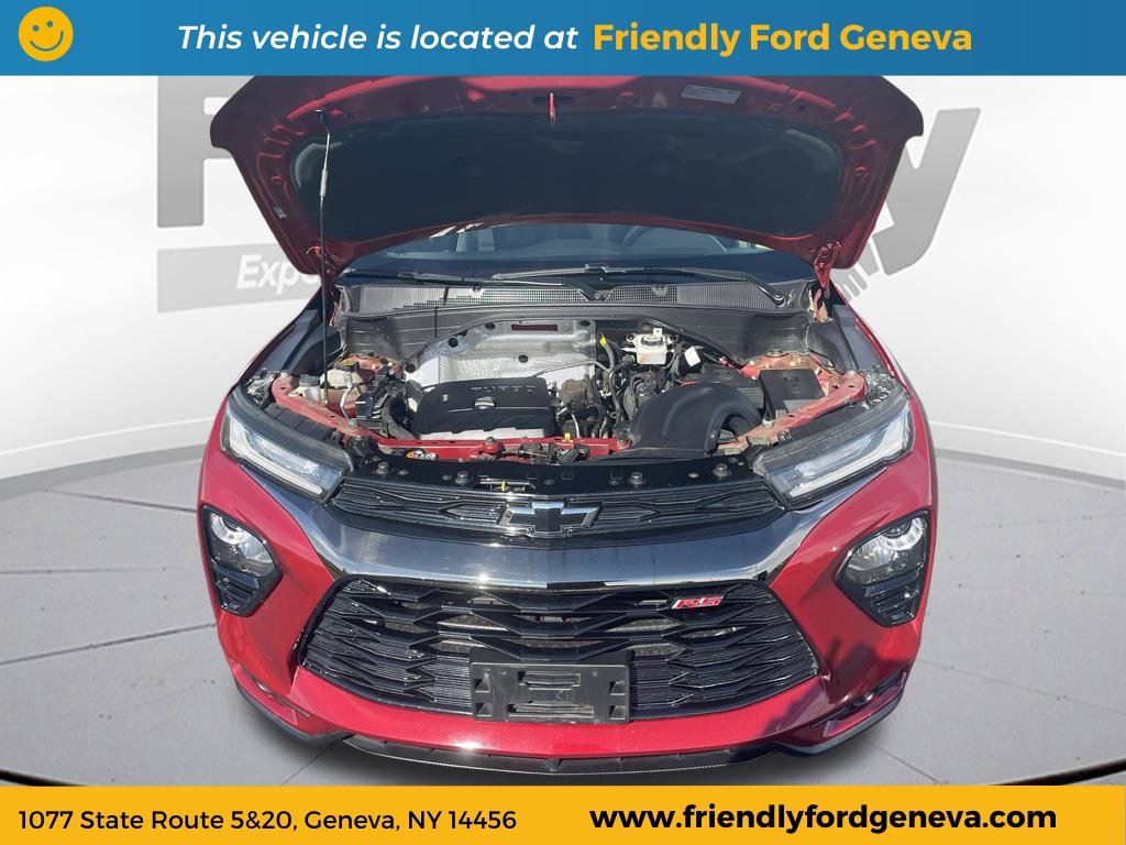 Used 2021 Red Chevrolet RS image 31