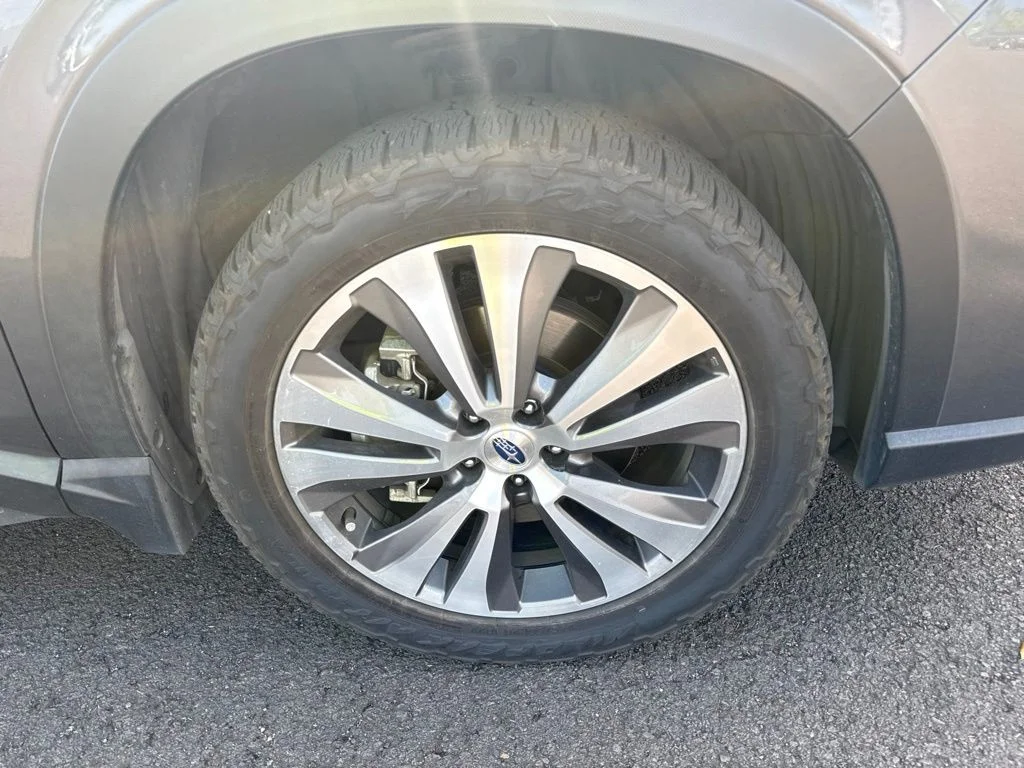 Used 2021 Magnetite Gray Metallic Subaru Limited image 26