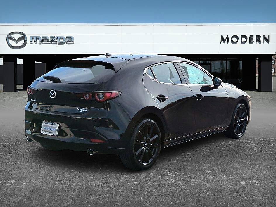 2026 Mazda Mazda3 Premium - Photo 5
