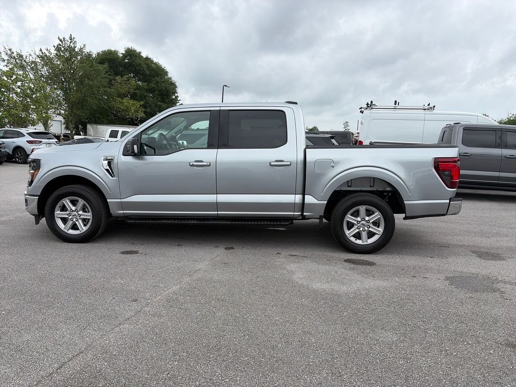 New 2026 Iconic Silver Metallic Ford XLT image 31