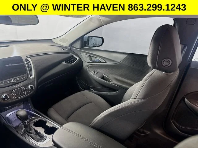 Used 2024 White Chevrolet LT image 21