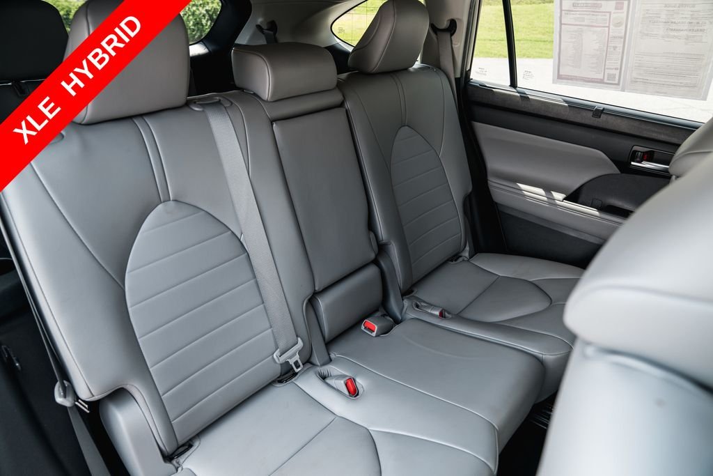 Used 2022 Magnetic Gray Metallic Toyota XLE image 26