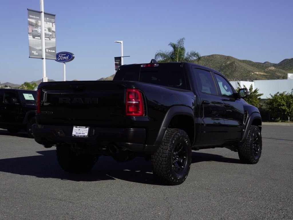 New 2026 Diamond Black Crystal Pearl-Coat Exterior Paint RAM RHO image 3