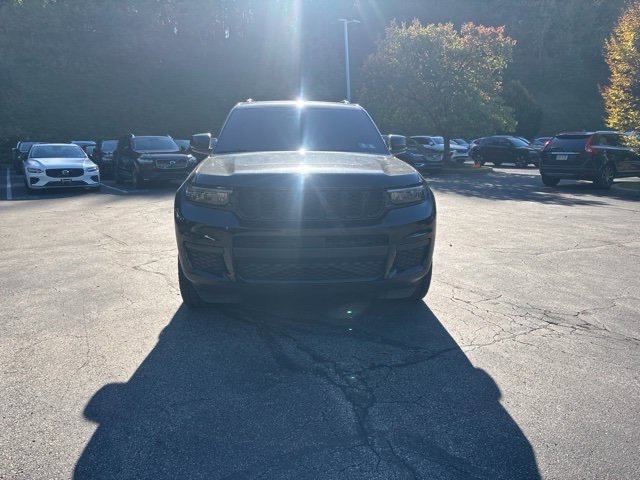 Used 2021 Diamond Black Jeep Altitude image 3