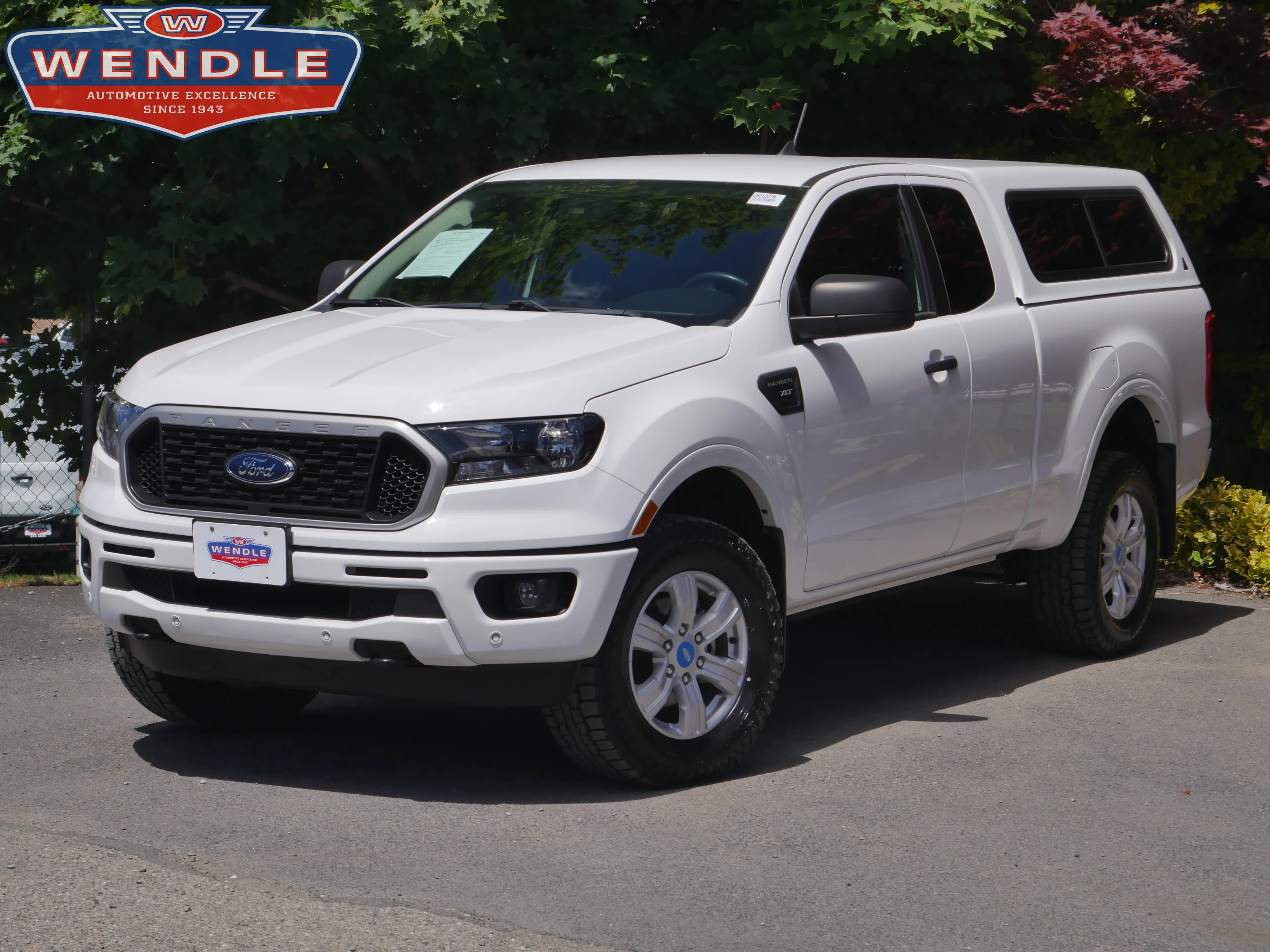 Used 2019 Oxford White Ford XLT image 1