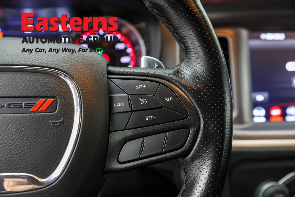 Used 2022 Gray Dodge SXT image 16