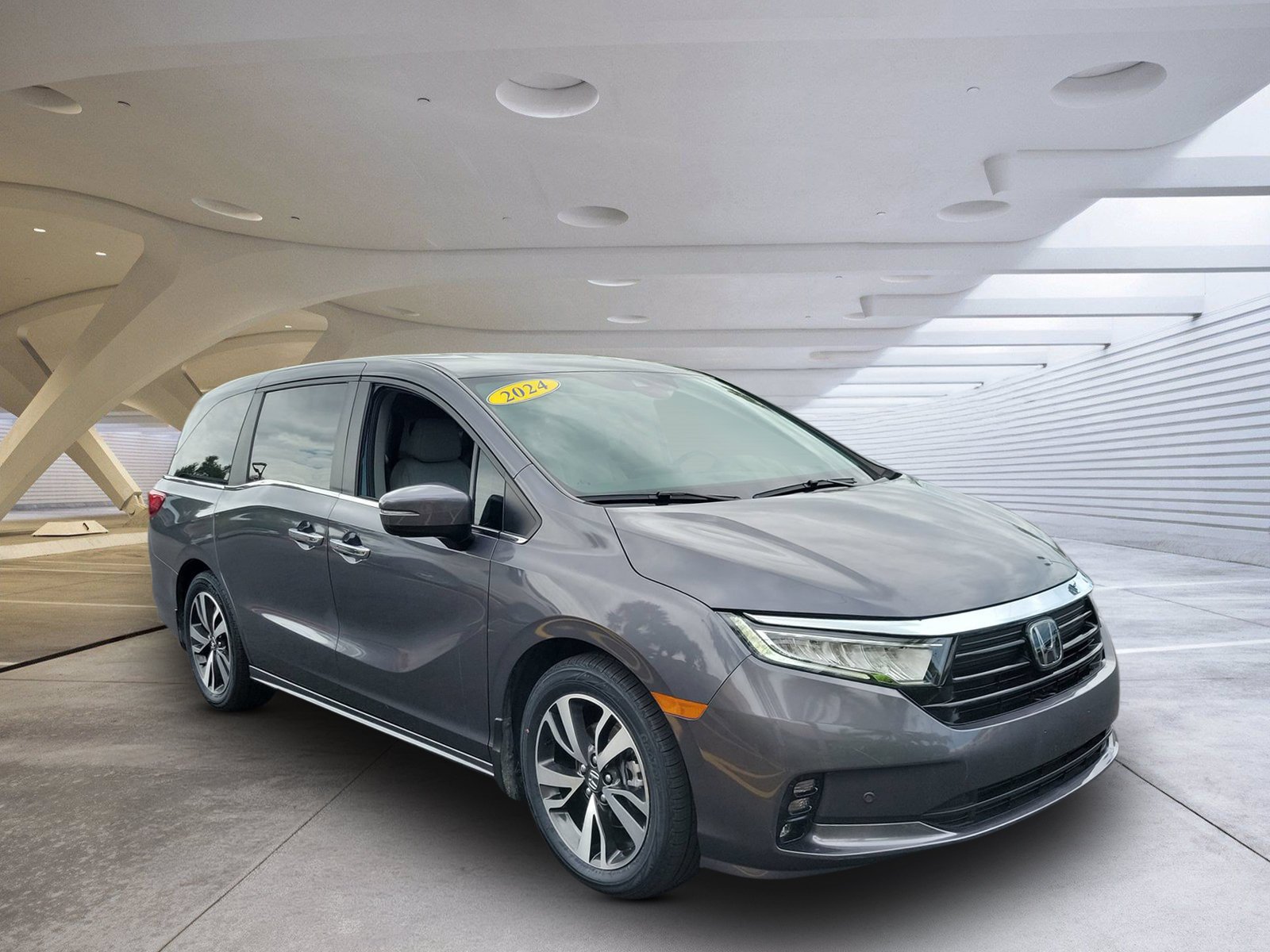 Certified Used 2024 Modern Steel Metallic Honda TOURING image 38
