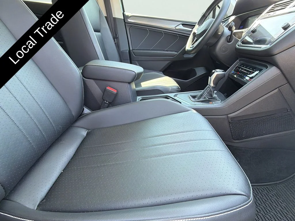 Used 2022 Platinum Gray Metallic Volkswagen 2.0T SE image 23
