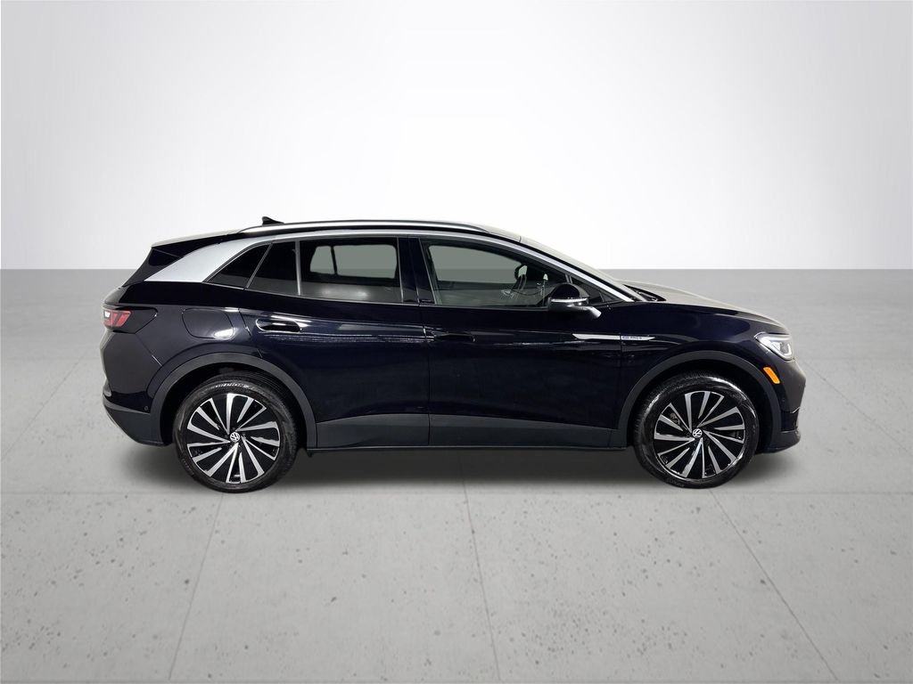 Certified Used 2023 Deep Black Pearl Volkswagen Pro S Plus image 7