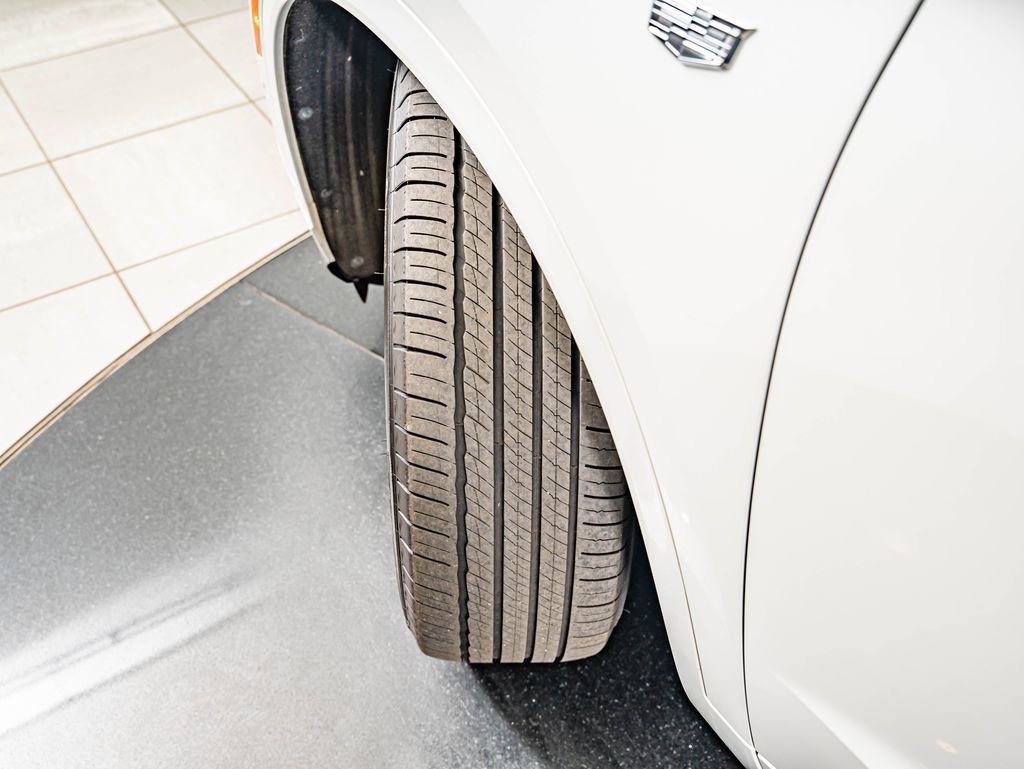 Used 2025 Crystal White Tricoat Cadillac Premium Luxury image 43