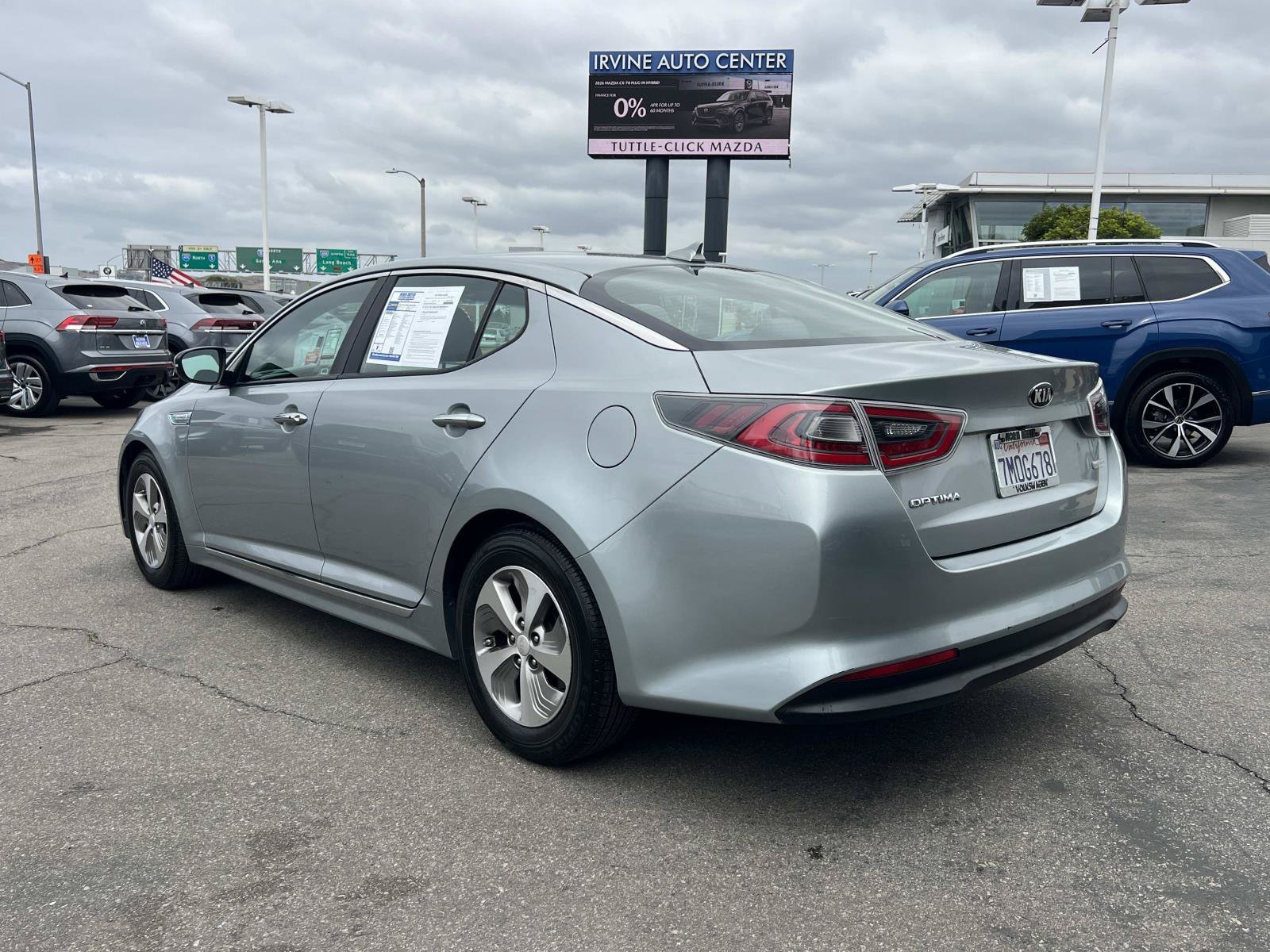 Used 2015 Aluminum Silver Metallic Kia  image 3