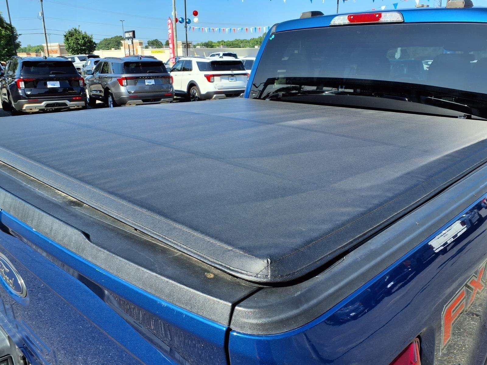 Used 2022 Blue Ford XLT image 32
