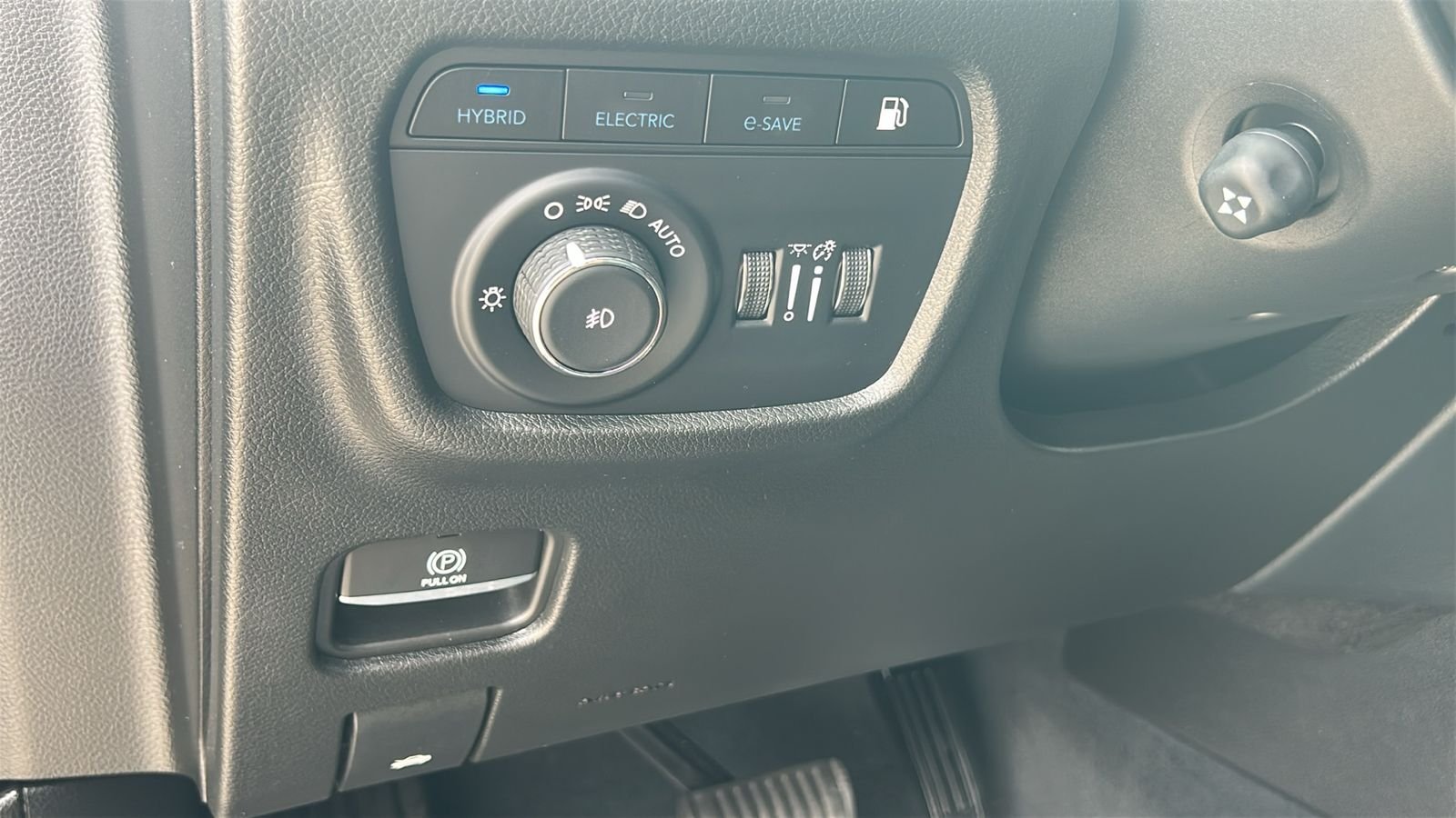 Certified Used 2023 Gray Jeep Overland 4xe image 22