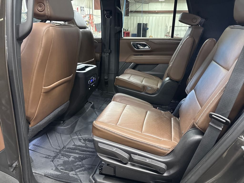 Used 2021 Gray Chevrolet High Country image 27