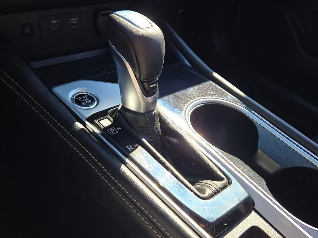 Used 2024 Black Nissan 2.5 SV image 25