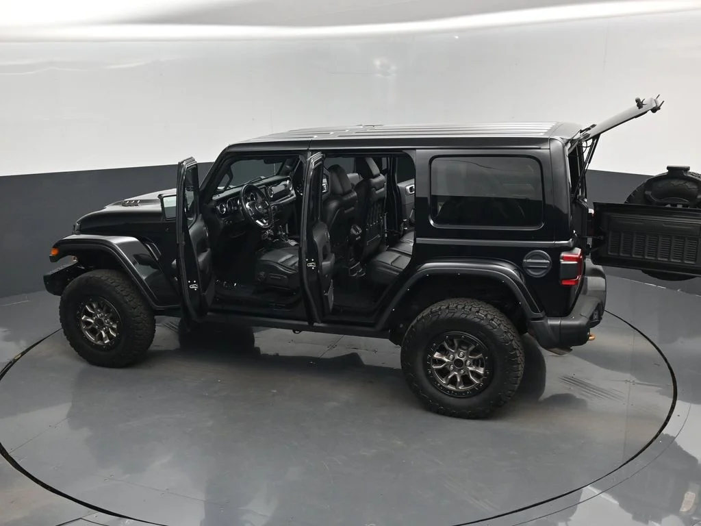 Used 2023 Black Jeep Rubicon 392 image 17