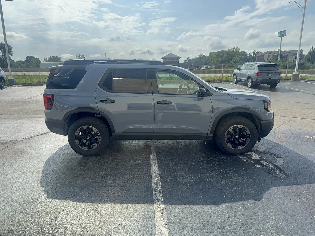 New 2026 Sonic Gray Pearl Honda TrailSport Elite image 4