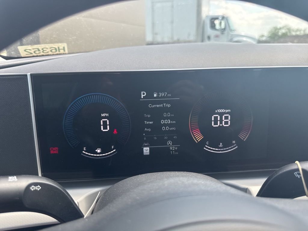 New 2026 White Hyundai SE image 14