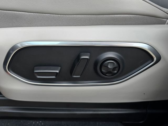 New 2026 Baltic Gray Metallic Clearcoat Jeep Limited Reserve image 23