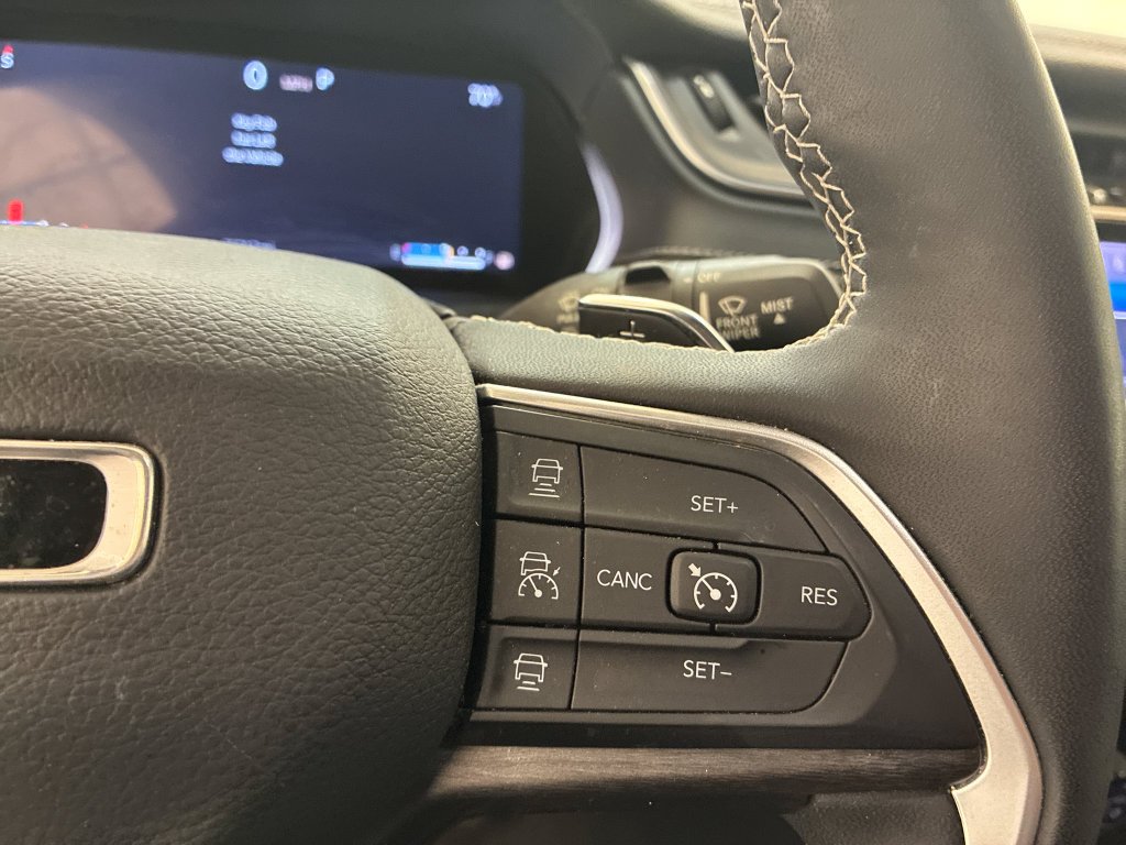Used 2023 Black Jeep Laredo image 23